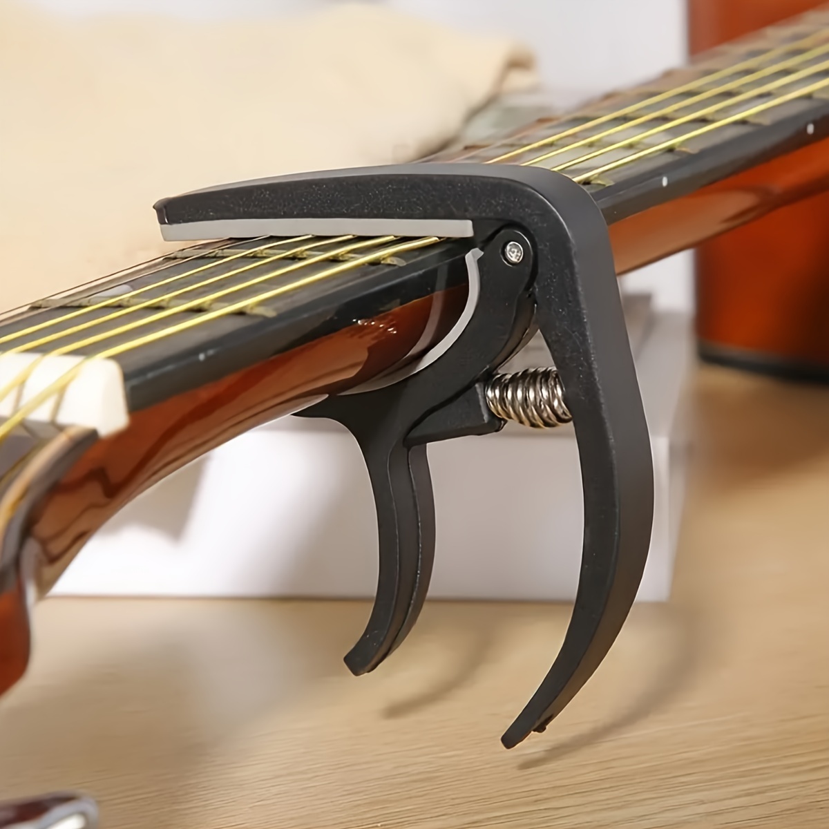 Guitar Capo Clip - Прочный деревянный каподастр для народной гитары